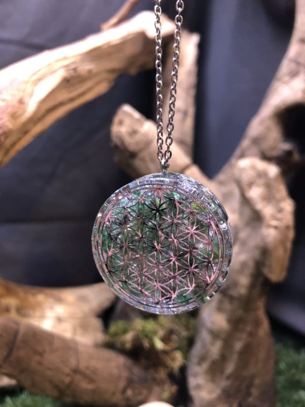 Pendentif Orgonite fleur de vie aventurine verte