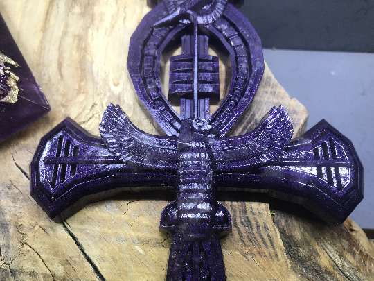 Croix d'Ankh avec améthyste