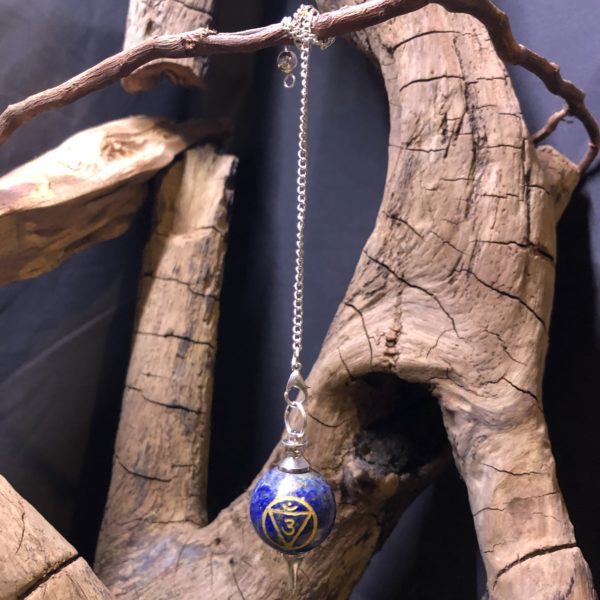 Pendule / Sodalite /Symbole du 6ème chakra ' Ajna '