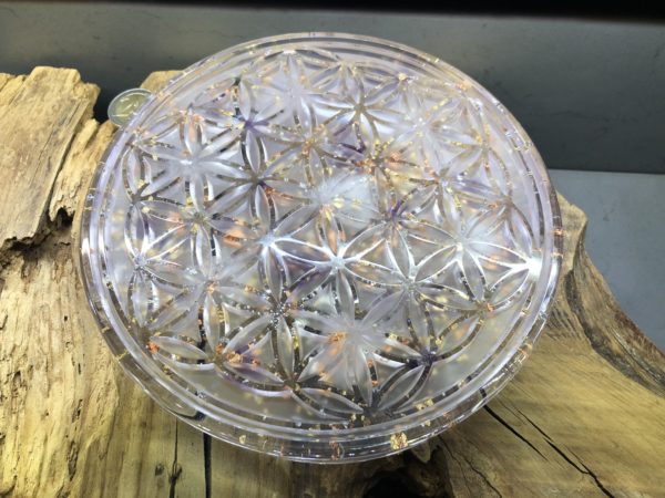 Orgonite fleur de vie 18cm avec Améthyste/Quartz rose/Cristal de roche