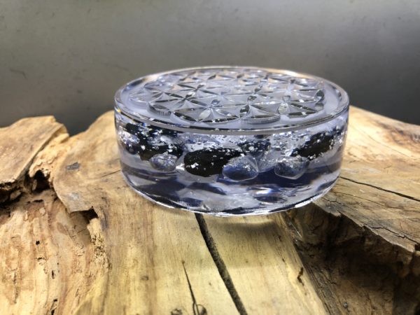 Orgonite fleur de vie 11cm avec Shungite/Sodalite/Cristal de roche