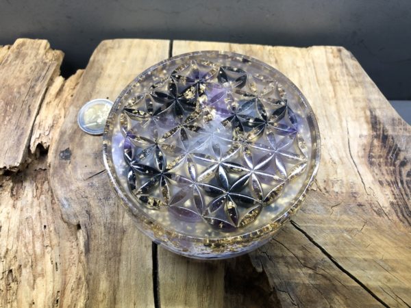 Orgonite fleur de vie 11cm avec Shungite/Améthyste/Cristal de roche